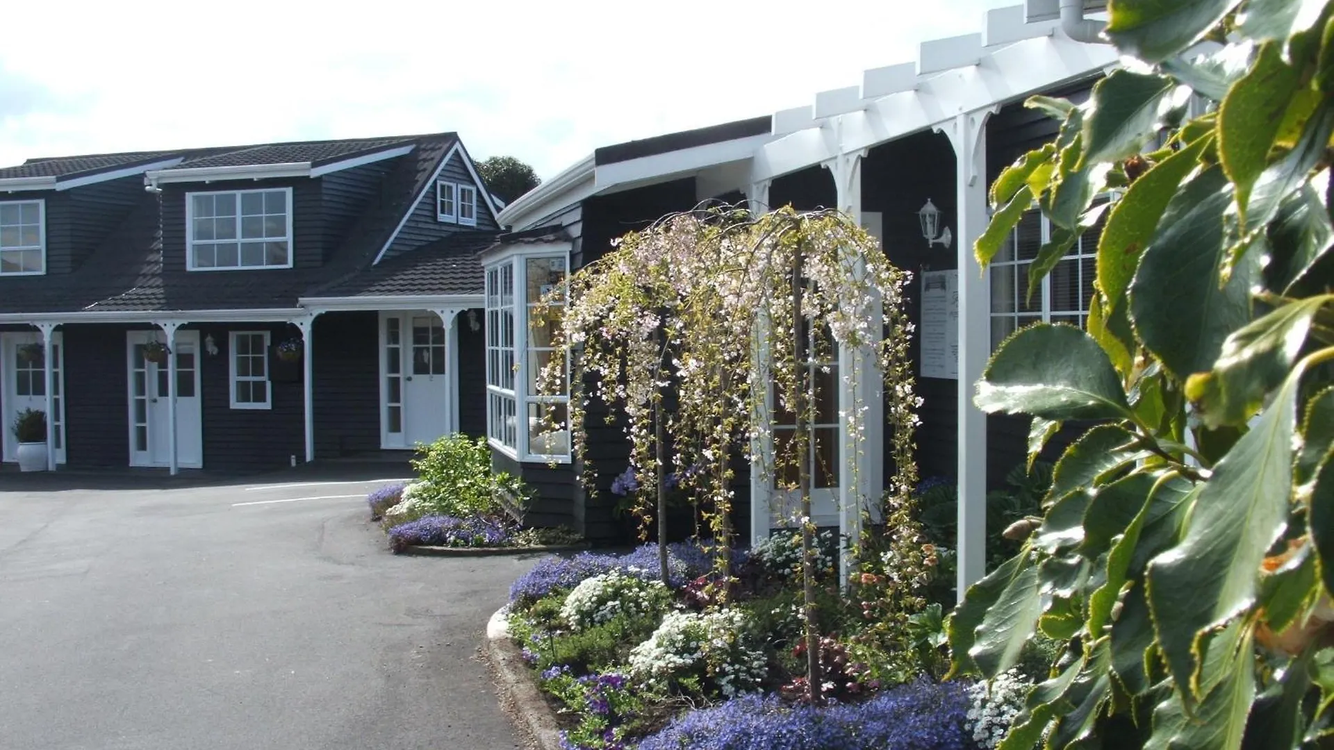 Cottage Mews Motel Taupo New Zealand