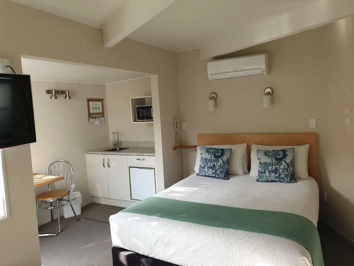 Cottage Mews Motel Taupo 4*,